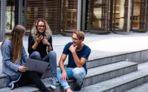 ¿Cómo elegir un buen seguro dental para estudiantes? Cómo elegir un buen seguro dental para estudiantes