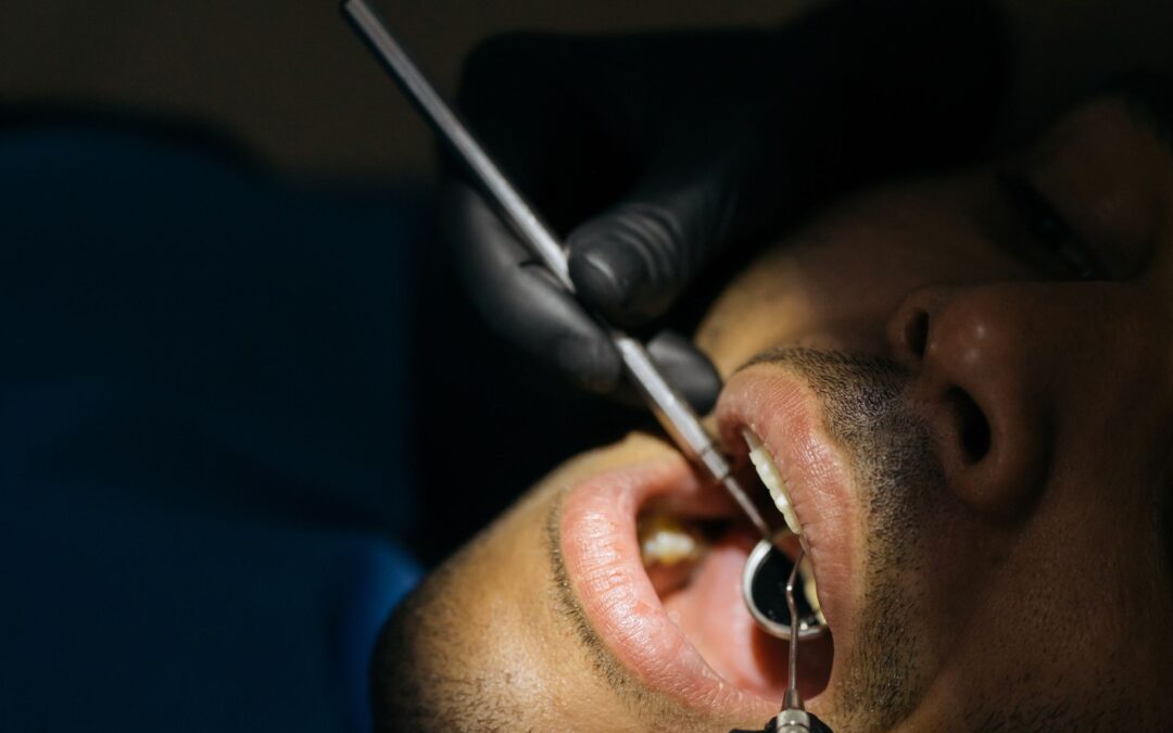 dolor después de un implante dental